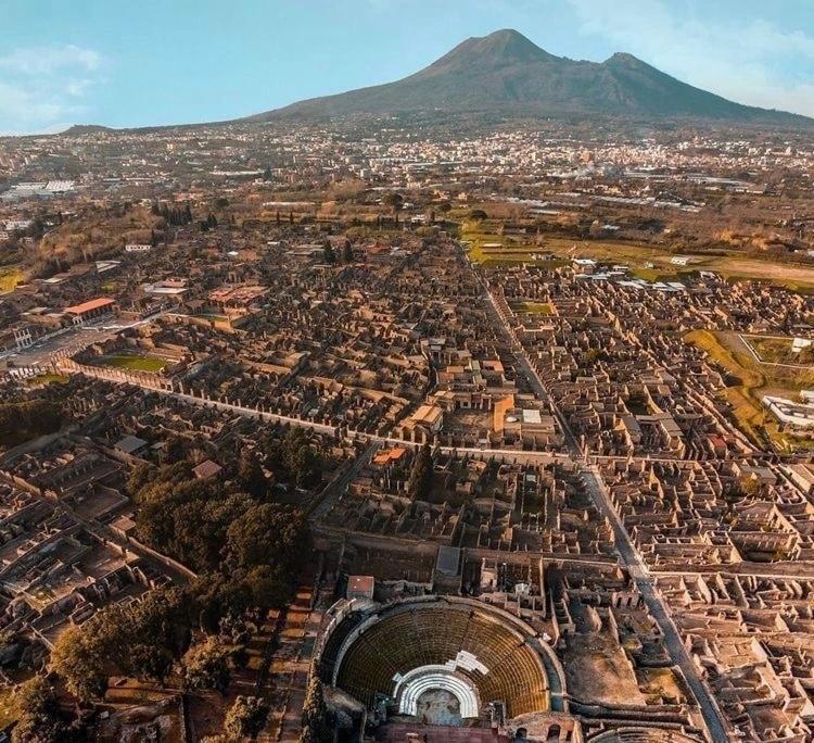 Hotel Porta Anfiteatro Pompei Esterno foto